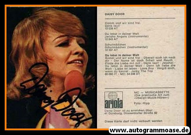 Autogramm Schlager | Daisy DOOR | 1972 "Du Lebst In Deiner Welt" (Ariola)