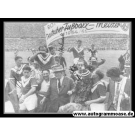 Mannschaftsfoto Fussball | Rot-Weiss Essen | 1955 + 4 AG (Herkenrath, Köchling, Röhrig, Wewers) Meister