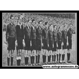 Mannschaftsfoto Fussball | Hannover 96 | 1956 + 4 AG (Bothe, Geruschko, Kirk, Tkotz) Nordzweiter