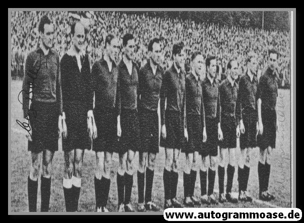 Mannschaftsfoto Fussball | Hannover 96 | 1956 + 4 AG (Bothe, Geruschko, Kirk, Tkotz) Nordzweiter