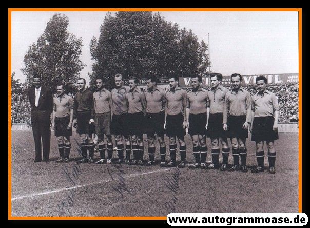 Mannschaftsfoto Fussball | 1. FC Nürnberg | 1956 + 3 AG (Schaffer, Schmid, Schober)