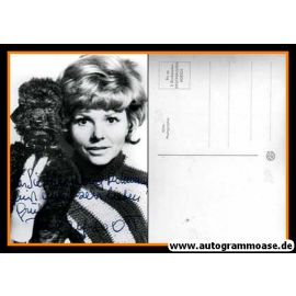 Autogramm Schauspieler | Elfriede OTT | 1970er (Portrait SW mit Hund)