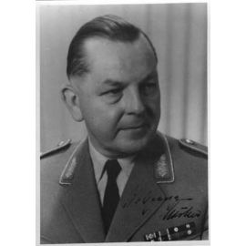 Autogramm Militär | ??? Wolfgang Harker | 1960er (Portrait SW) 2021-00006
