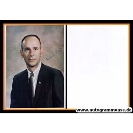 Autogramm Raumfahrt (NASA) | Alan L. BEAN | 1970er Druck (Portrait Color XL)
