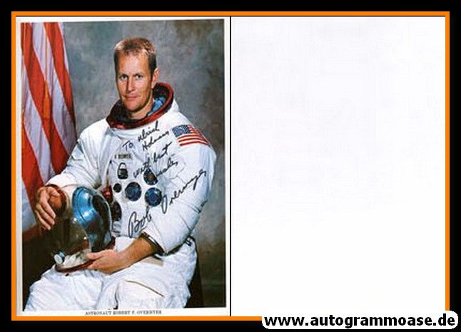 Autogramm Raumfahrt (NASA) | Robert F. OVERMYER | 1970er (Portrait Color XL)