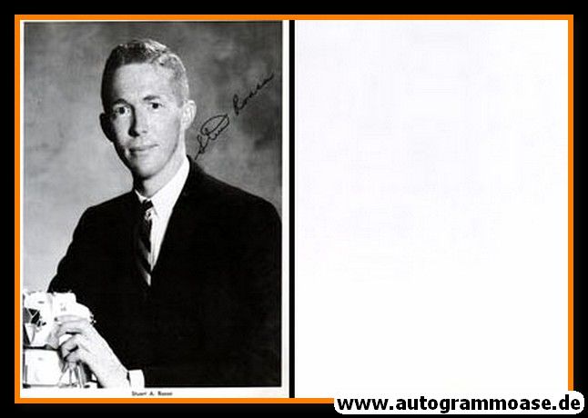 Autogramm Raumfahrt (NASA) | Stuart A. ROOSA | 1960er Druck (Portrait SW XL)