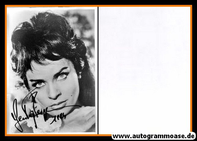 Autogramm Schauspieler | Senta BERGER | 1960er Foto (Portrait SW XL)