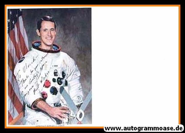 Autogramm Raumfahrt (NASA) | Edward G. GIBSON | 1970er (Portrait Color XL)