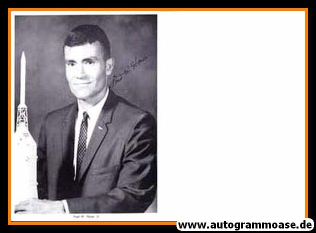 Autogramm Raumfahrt (NASA) | Fred W. HAISE | 1970er (Portrait SW XL)