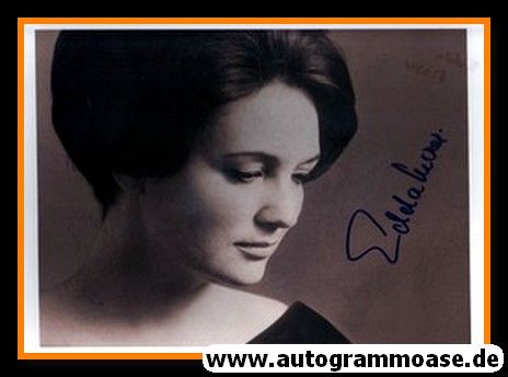 Autogramm Klassik | Edda MOSER | 1970er Foto (Portrait SW XL)
