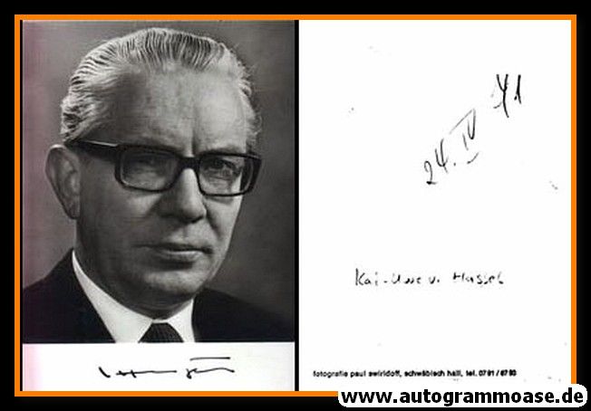 Autogramm Politik | CDU | Kai-Uwe VON HASSEL | 1970er (Portrait SW) 2