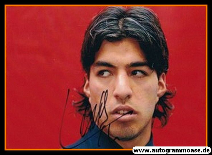 Autogramm Fussball | Uruguay | 2009 Foto | Luis SUAREZ (Portrait Color)