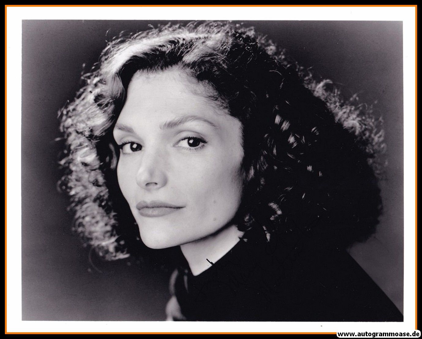 Autogramm Film (USA) | Mary Elizabeth MASTRANTONIO | 1980er Foto (Portrait SW XL)