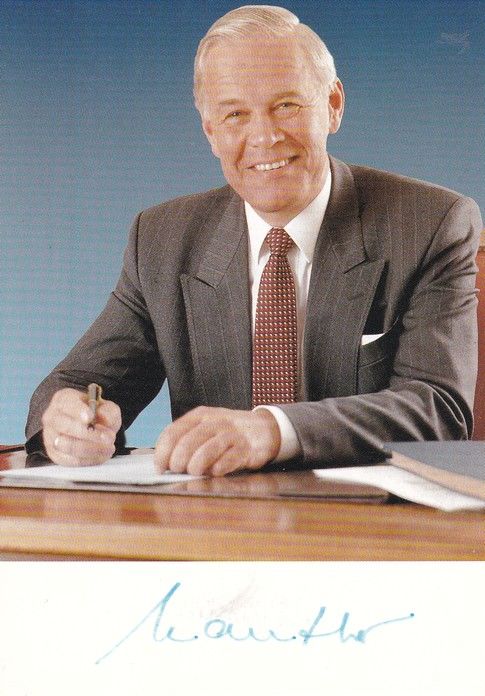 Autogramm Politik | CDU | Manfred KANTHER | 1990er (Portrait Color) 2