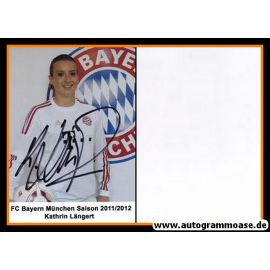 Autogramm Fussball (D) | FC Bayern München | 2011 | Kathrin LÄNGERT