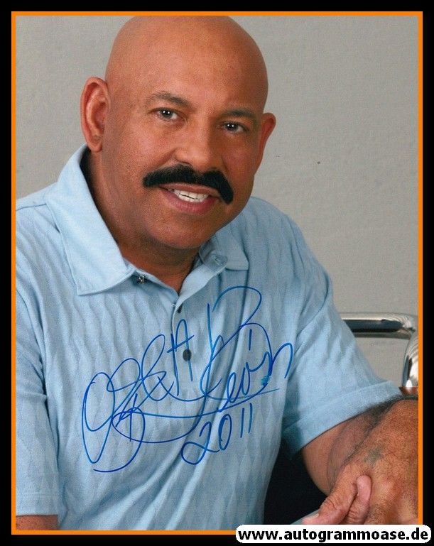 Autogramm Salsa (Venezuela) | Oscar D´LEON | 2000er Foto (Portrait Color XL)