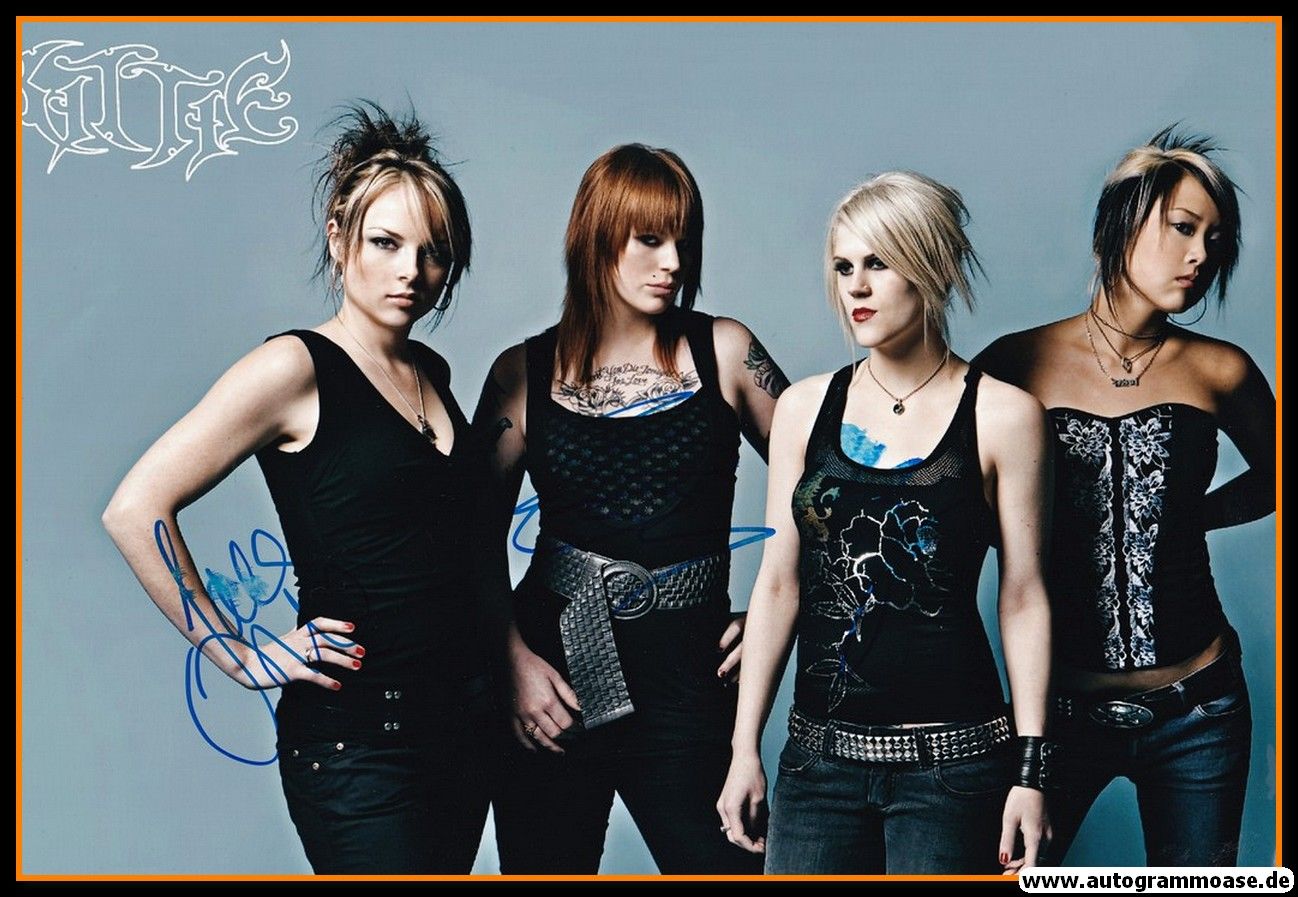 Autogramme Metal (Kanada) | KITTIE | 2008 Foto (Gruppenbild Color XL) + 3 AG