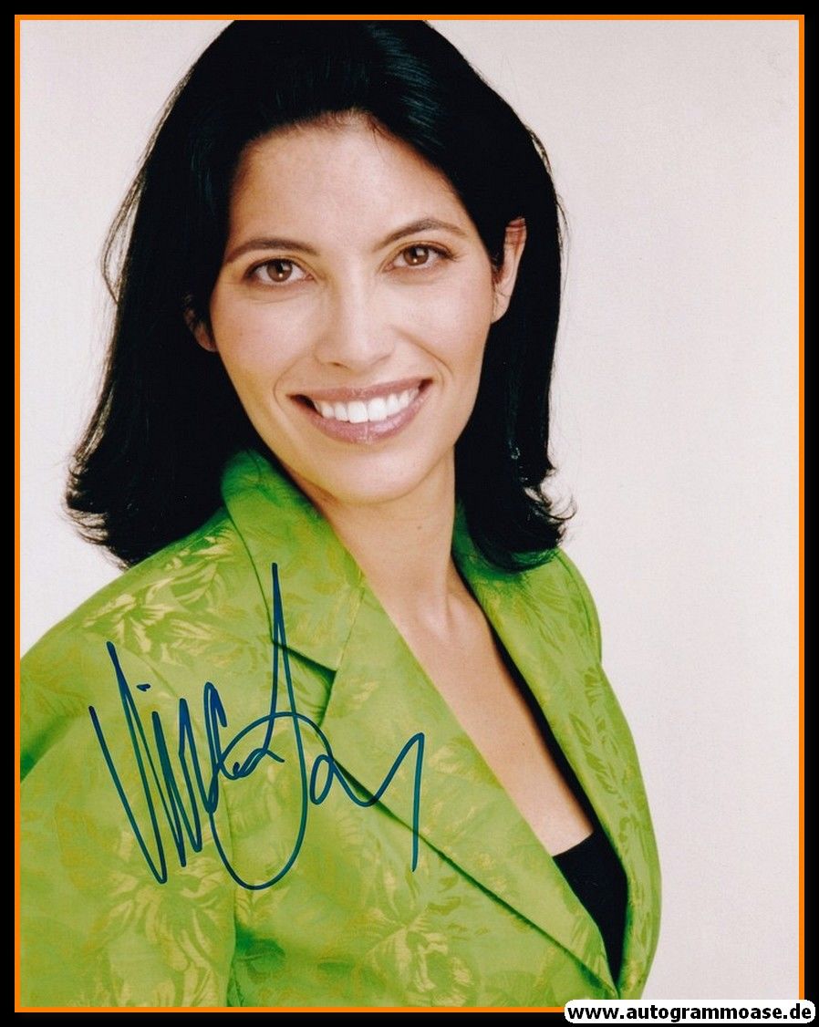 Autogramm Klassik (USA) | Vivica GENAUX | 2010er Foto (Portrait Color XL)