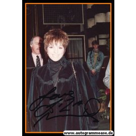 Autogramm Film (USA) | Liza MINNELLI | 2000er Foto (Portrait Color)
