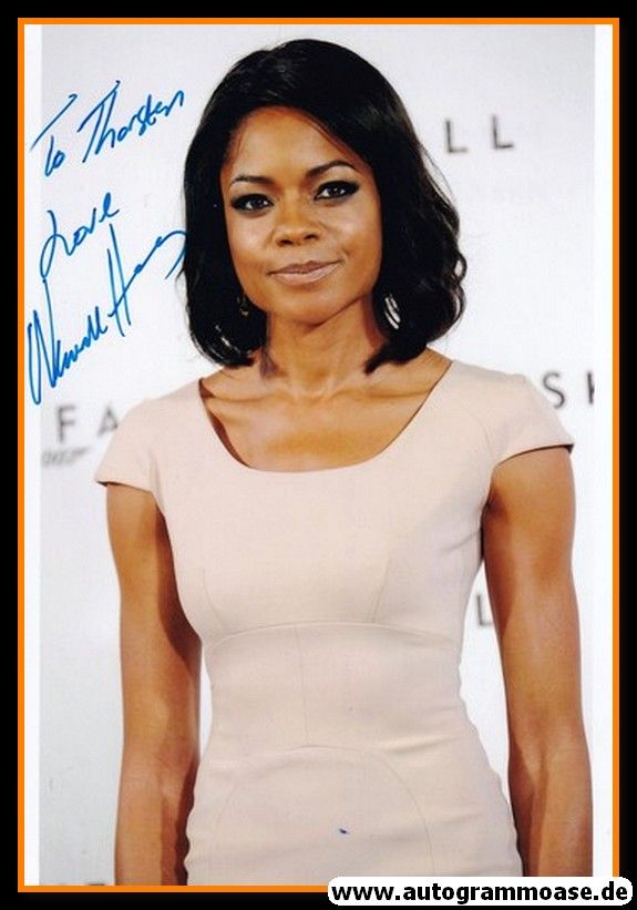 Autogramm Film (UK) | Naomie HARRIS | 2010er Foto (Portrait Color)