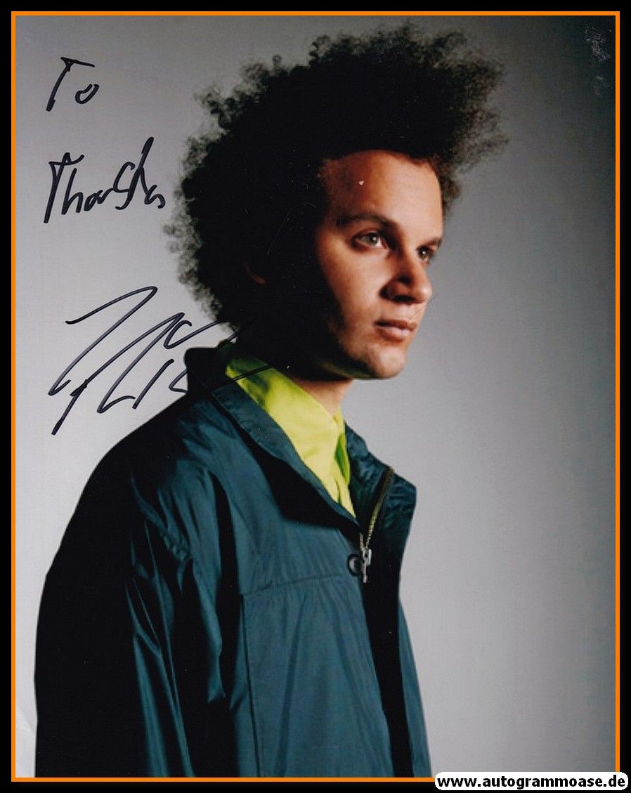 Autogramm Komponist (USA) | Tyondai BRAXTON | 2000er Foto (Portrait Color XL)