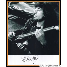 Autogramm Blues (UK) | John MAYALL | 1970er Foto (Portrait SW XL)
