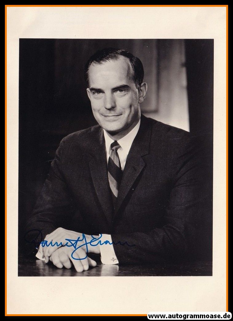 Autogramm Politik (USA) | Daniel J. EVANS | Gov. Wash. | 1960er Foto (Portrait SW M)