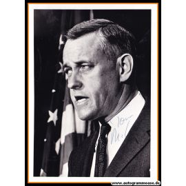Autogramm Politik (USA) | Tom McCALL | Gov. Ore. | 1960er Foto (Portrait SW M)
