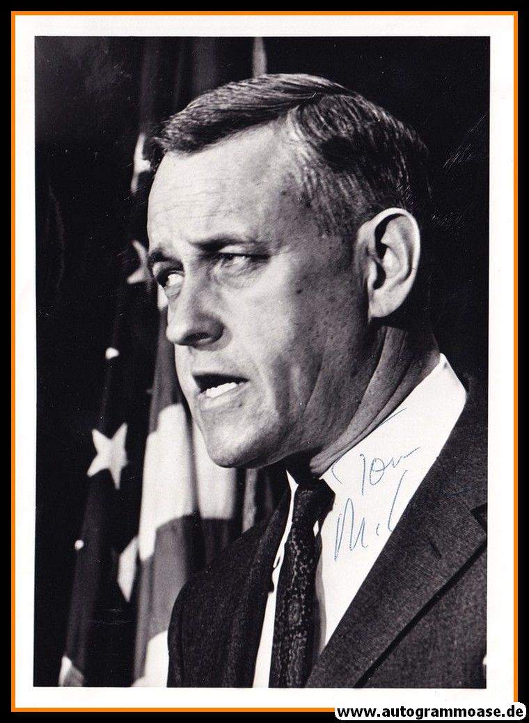 Autogramm Politik (USA) | Tom McCALL | Gov. Ore. | 1960er Foto (Portrait SW M)