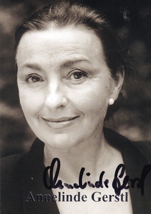 Autogramm Schauspieler | Annelinde GERSTL | 2010er (Portrait SW) 1