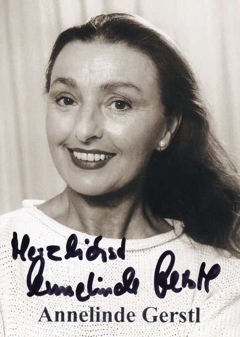 Autogramm Schauspieler | Annelinde GERSTL | 2010er (Portrait SW) 2