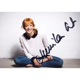 Autogramm Schauspieler | Annika ERNST | 2010er Foto (Portrait Color)