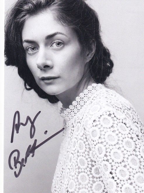 Autogramm Schauspieler | Amy BENKENSTEIN | 2010er (Portrait SW)