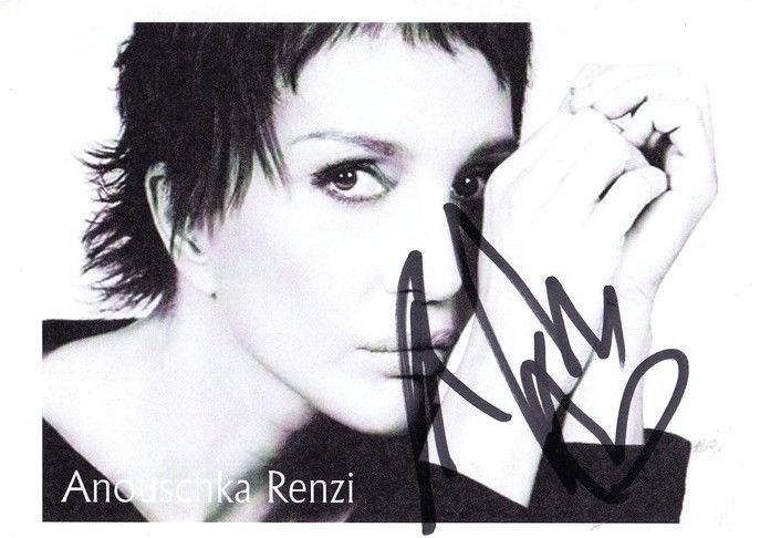 Autogramm Schauspieler | Anouschka RENZI | 1990er (Portrait SW)
