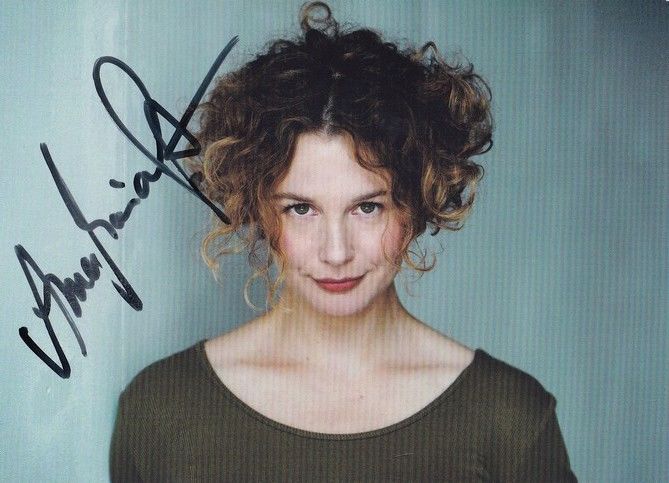Autogramm Schauspieler | Anna Maria STURM | 2010er (Portrait Color) Degraa 1