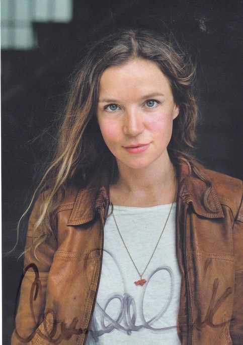 Autogramm Schauspieler | Alexandra SCHALAUDEK | 2000er (Portrait Color) Zentralbüro