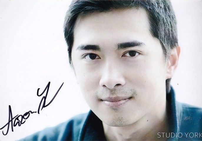 Autogramm Schauspieler | Aaron LE | 2010er Foto (Portrait Color) York