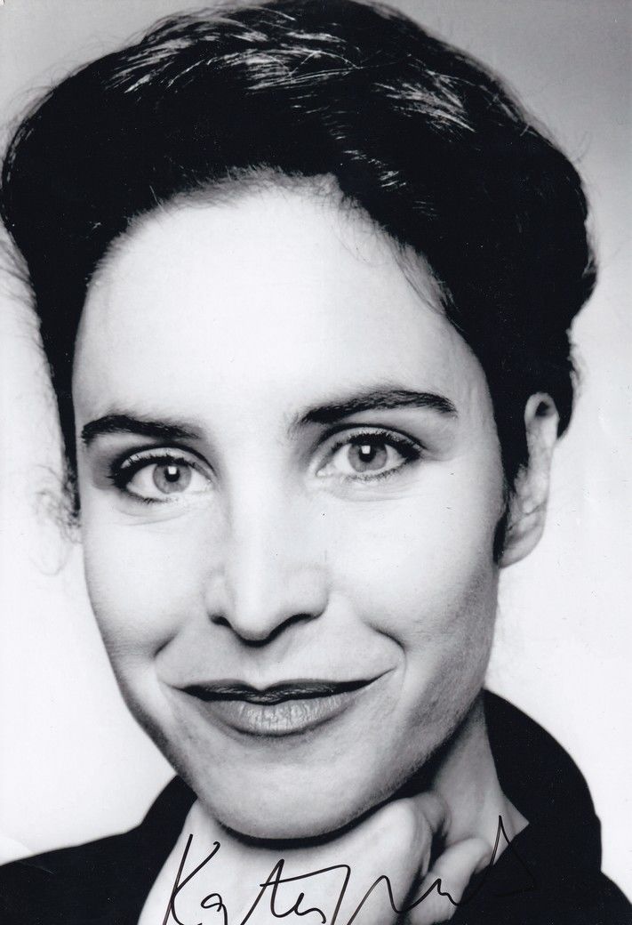 Autogramm Schauspieler | Katerina JACOB | 1990er Foto (Portrait SW XL)