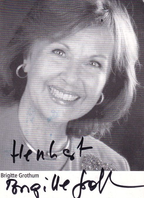 Autogramm Schauspieler | Brigitte GROTHUM | 2004 (Portrait SW) Jedermann