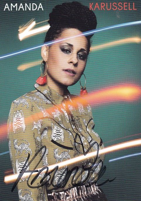 Autogramm Rap | AMANDA | 2017 "Karussell" (Portrait Color) FourMusic