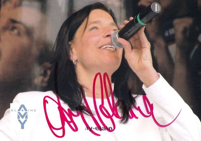 Autogramm Pop | Amy ELAINE | 2000er (Portrait Color) 2