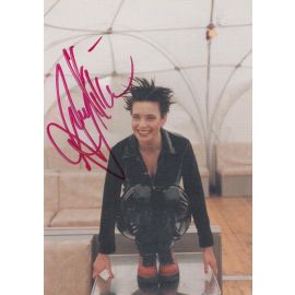 Autogramm Pop | Amy ELAINE | 2000er (Portrait Color) Scandlines