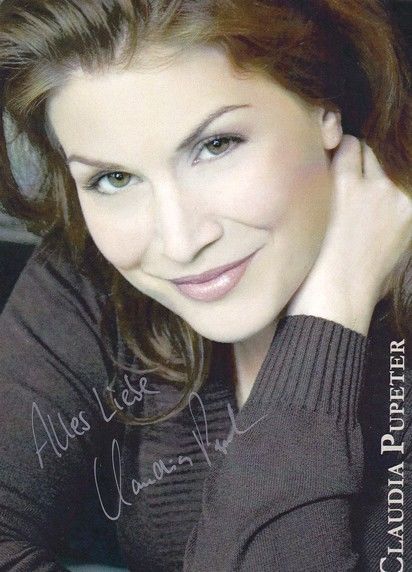 Autogramm Schauspieler | Claudia PUPETER | 2010er (Portrait Color) 1