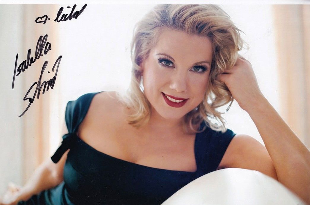 Autogramm Schauspieler | Isabella SCHMID | 2010er Foto (Portrait Color XL) 1