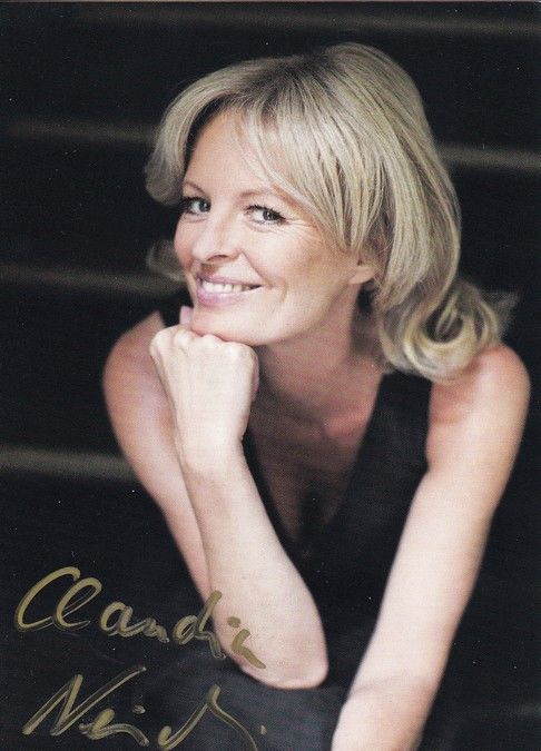 Autogramm Schauspieler | Claudia NEIDIG | 2000er (Portrait Color) MTA