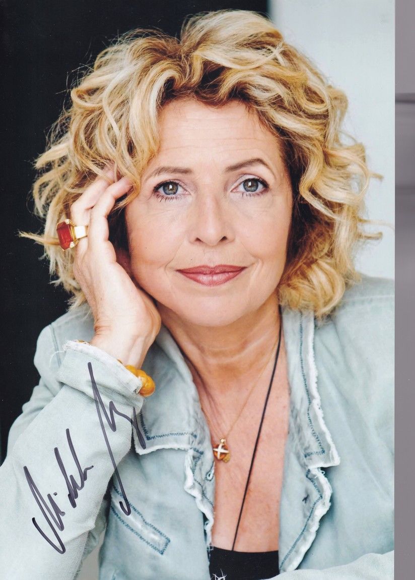 Autogramm Schauspieler | Michaela MAY | 2000er Foto (Portrait Color XL) 2
