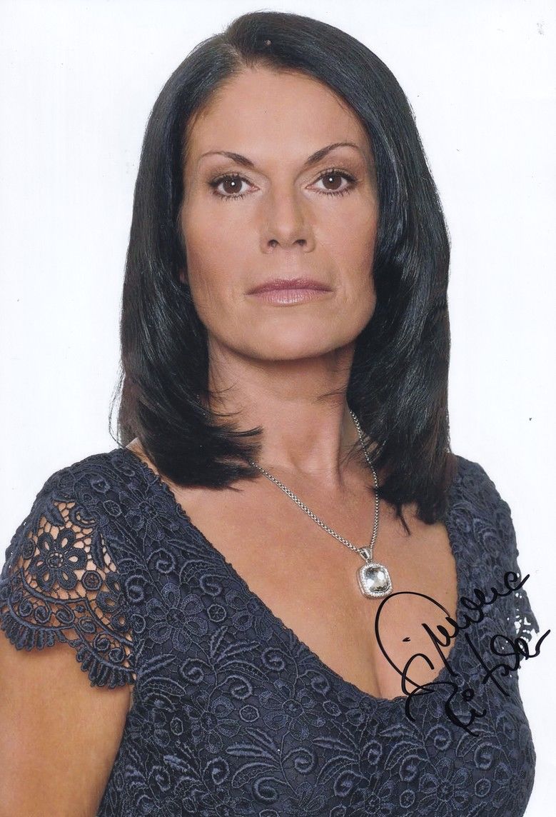 Autogramm Schauspieler | Simone RITSCHER | 2010er Foto (Portrait Color XL)