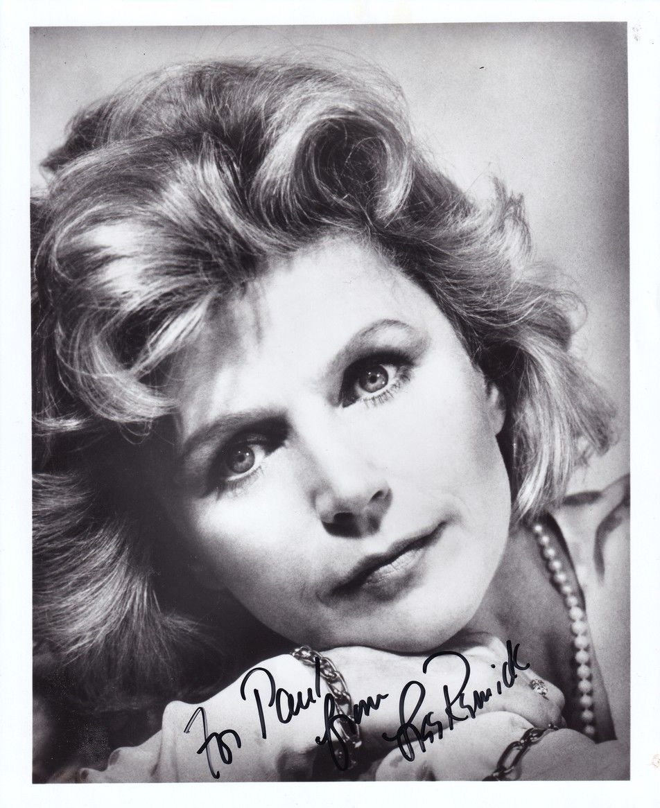 Autogramm Film (USA) | Lee REMICK | 1980er Foto (Portrait SW XL)