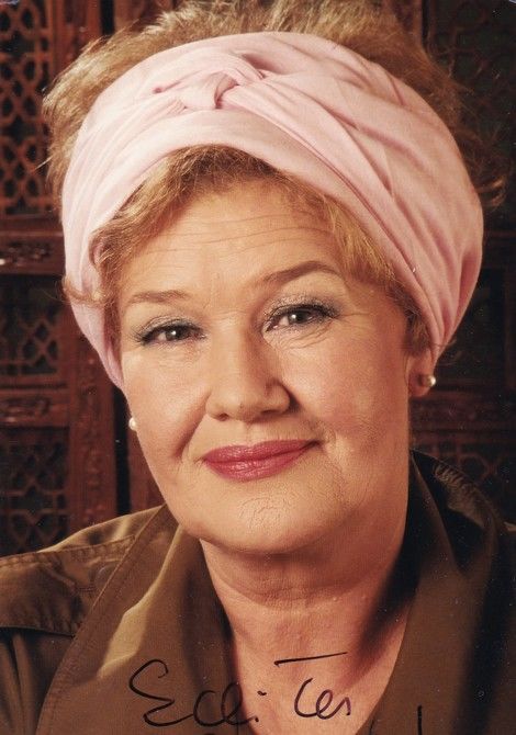 Autogramm Schauspieler | Edith BEHLEIT | 2000er Foto (Portrait Color)