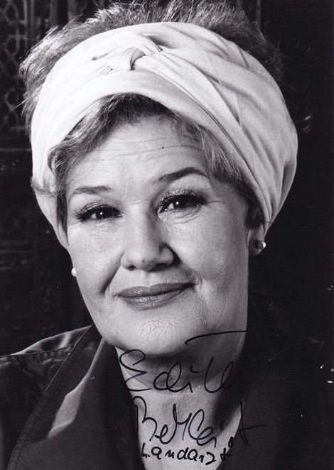 Autogramm Schauspieler | Edith BEHLEIT | 2000er Foto (Portrait SW)